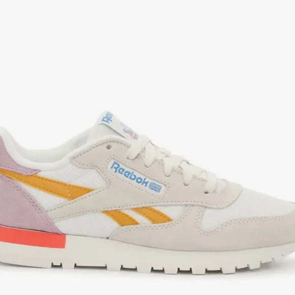 Reebok-Classic Leather Sneaker - Women's NWT size 8.5 - Picture 3 of 4